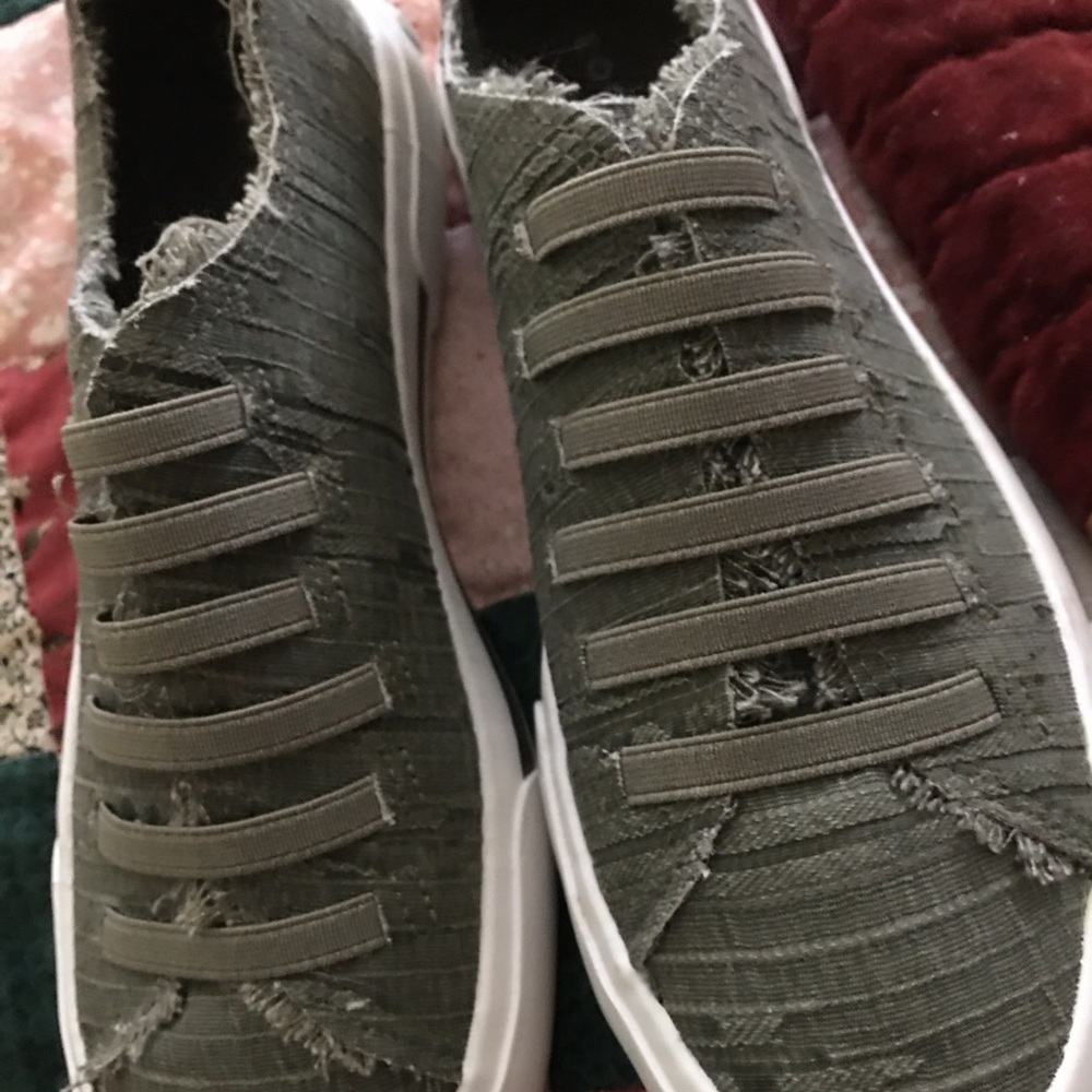 Rocket dog shoes